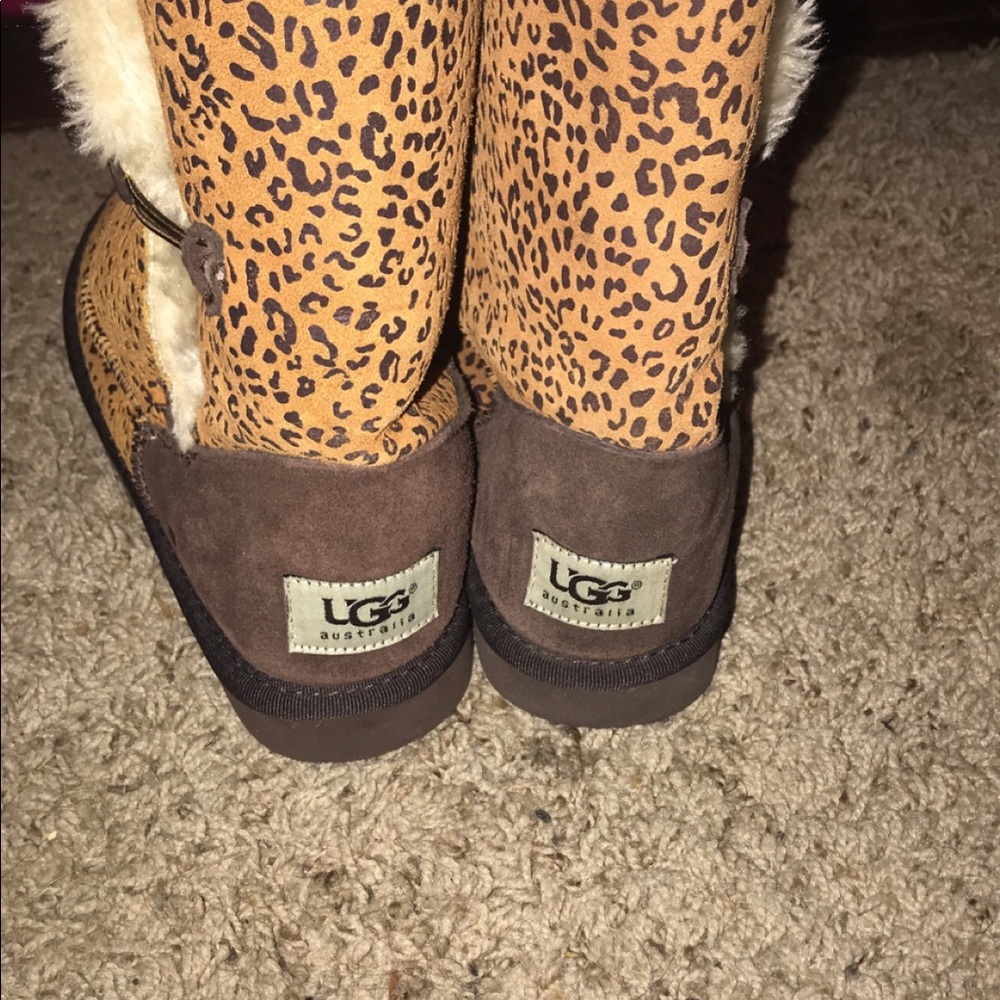 Cheetah print uggs